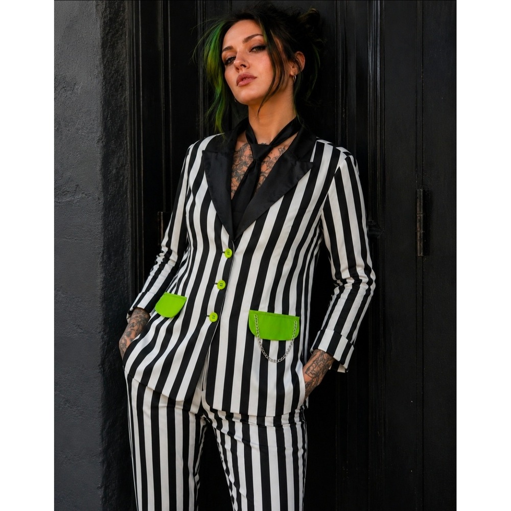 Beetlejuice Spirit Halloween Costume Jacket Pants Tie Womens XL Striped Set